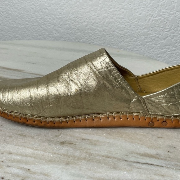 BEEK loafers gold women’s slip on sz 8 hand made - Picture 11 of 13